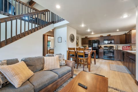 Living room looking into the bedrooms and kitchen
