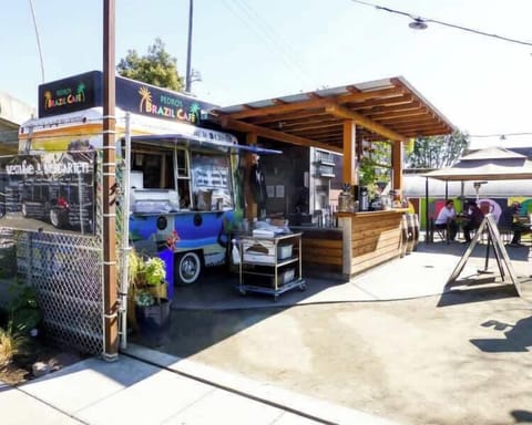 Plenty to explore in the neighborhood, for example the Northbrae outdoor beer garten.