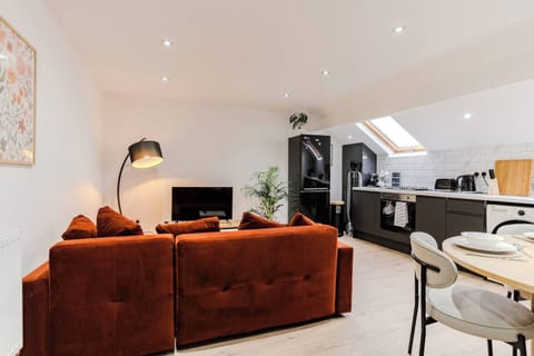 Smart TV, Heating, Sofa bed