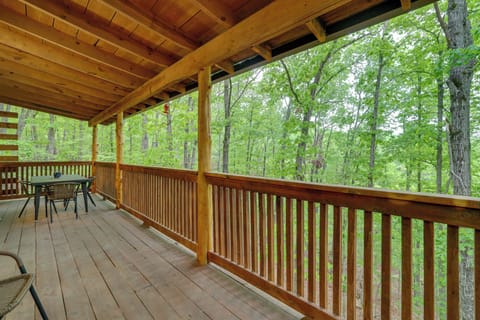 Exterior | 2-Level Cabin | Bedroom on Basement Level