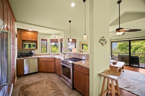 Fully equipped kitchen