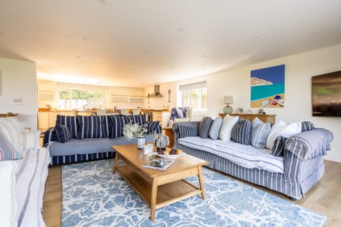 Gardd Nain - Lounge Sofas