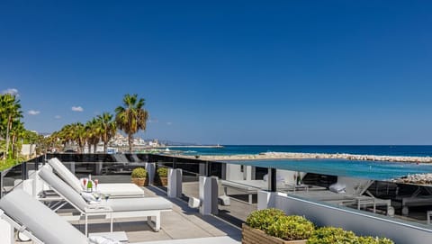 Crossa Homes | Luxury Villa El Martinete, Frontline Puerto Banús