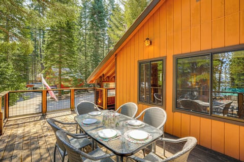 Prattville Vacation Rental | 3BR | 2BA | 2,400 Sq Ft | 4 Steps Required