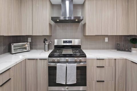 c3428846-b7a1-4974-8dd2-c80ba2dbef05