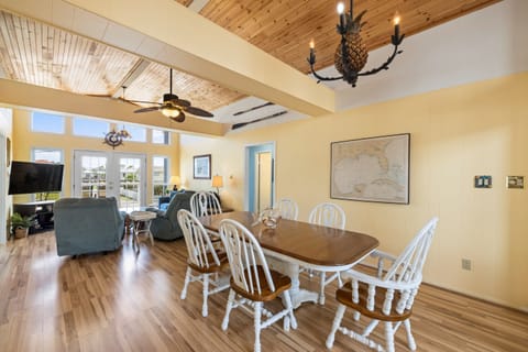 Dining room table comfortably seats six