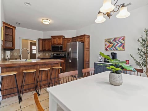 20dd337a-2ad1-4174-9dd0-55ffd663520d