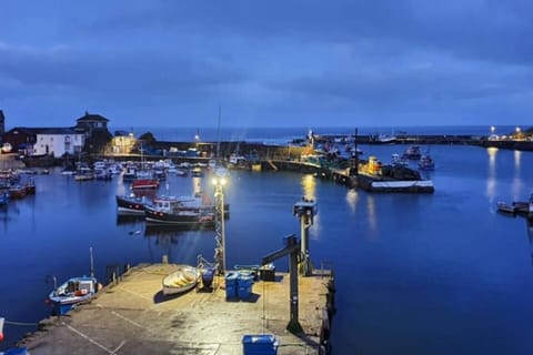 b596601d-662b-49ef-9eb8-cefc556381ad