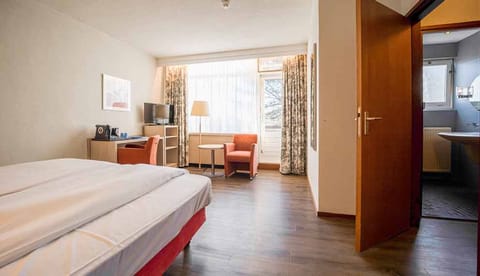 Unit with Two Twin size beds