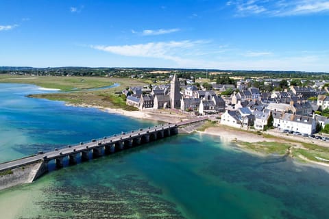 Region [summer] (&gt;5 km)