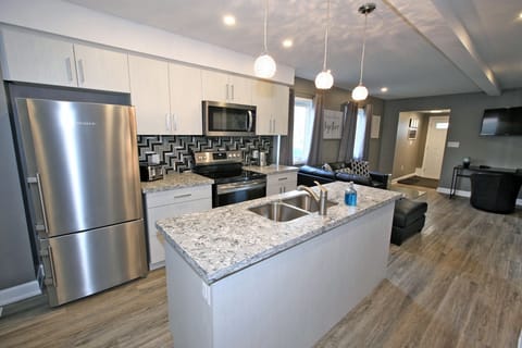 Kitchen offers a standard drip coffee maker, a kettle, a 4-slice toaster & more