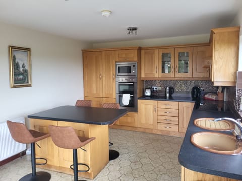 Luxury Holiday Homes in Sligo – Book Your Stay Now 