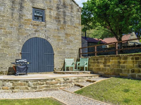 Exterior | Barn Owl Hut - Hollins Farm Shepherd Huts, Westerdale, near Whitby