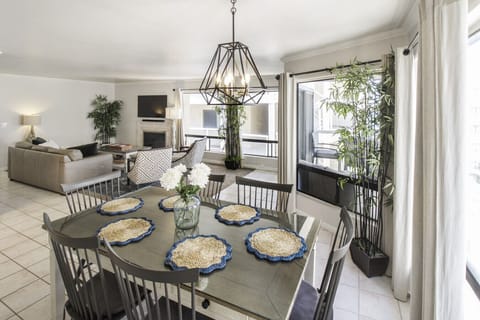 Very spacious living for family meals and entertainment