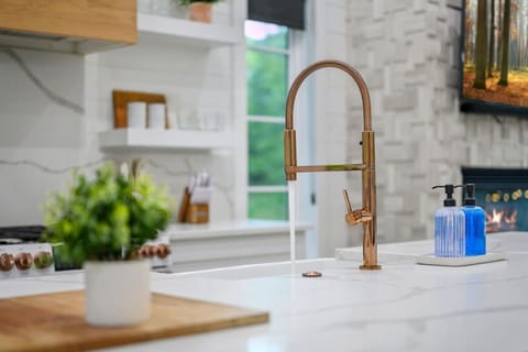 When design and function flow as one.