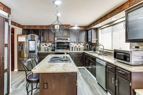 Kitchen | 1st Floor | Keurig Coffee Maker | Dishwasher