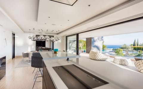 ec186c65-2f6e-467d-9eb6-9f2a19b09c8b