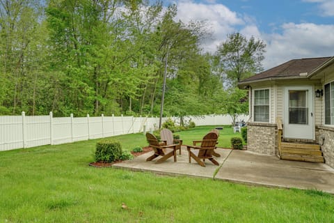Westland Vacation Rental | 3BR | 3BA | 1,400 Sq Ft | 2 Steps to Enter