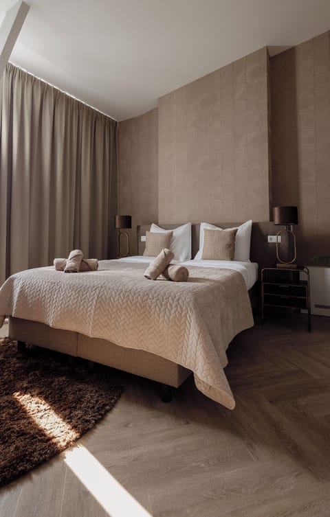 Stylish and central: your dream appartement huren Tilburg experience.
Stijlvol en centraal: jouw droomervaring voor appartement huren Tilburg.
Stylisch und zentral: dein Traum-Erlebnis für Appartement mieten in Tilburg.
