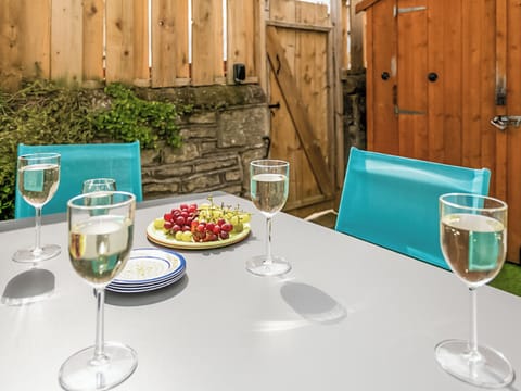 Exterior | Castle Retreat, Skipton