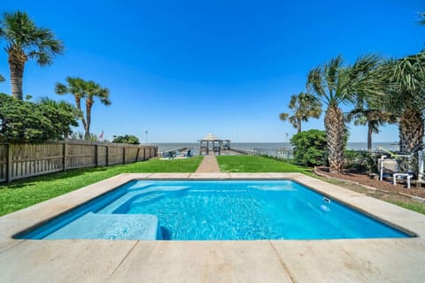 Make a splash in your private pool