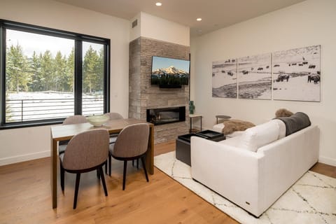 Indoors, Home Decor, Furniture, Living Room, Table