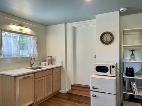 Minifridge, dishwasher, microwave, toaster