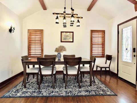 Dining table with seating for 6