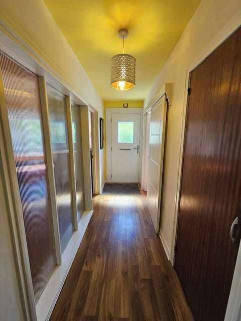 55b45474-5051-42a2-9cfc-1b3628a97541