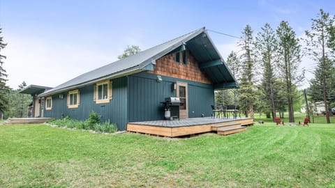 Skyles Lake Escape (8543)