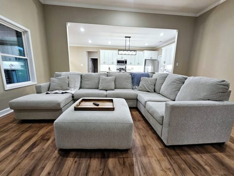 Cozy Sectional and open concept living!