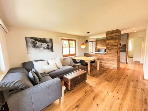 Building, House, Residential Area, Home, Architecture, Human Settlement, Rural Area, Village, Cottage, Slope