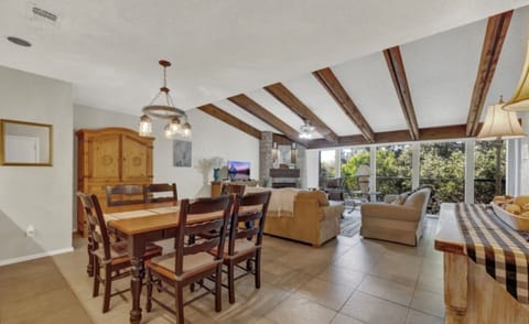 Spacious living dining area