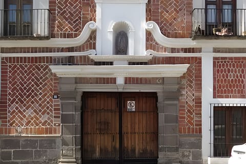 Facade / entrance