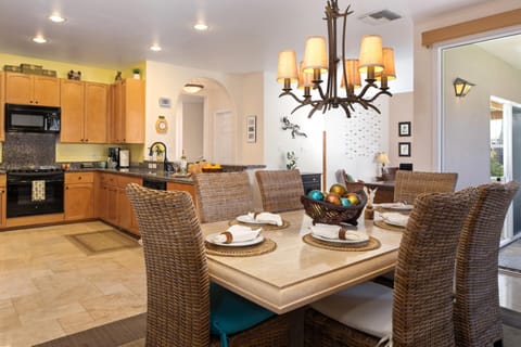 Elegant dining space with open layout and natural light WCV-305