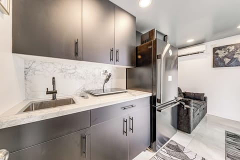 Kitchenette | Coffee Maker | Crockpot