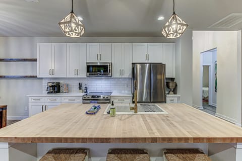 Meals will be made easy in the full kitchen 