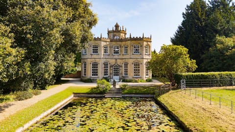 The Orangery immerses you in its unique Strawberry Gothic style
