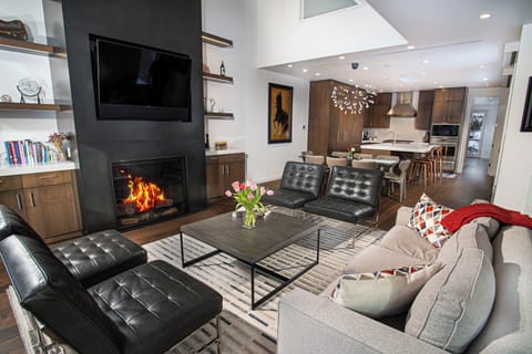 1018 Hyman - Living & Dining 1