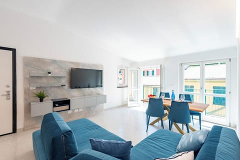 Living and dining room