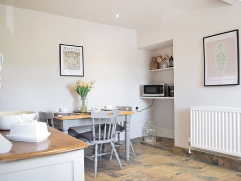 Kitchen/diner | Rock Cottage, Bakewell