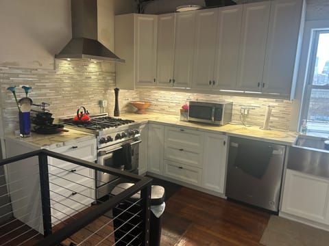 Gas line stove- executive kitchen.