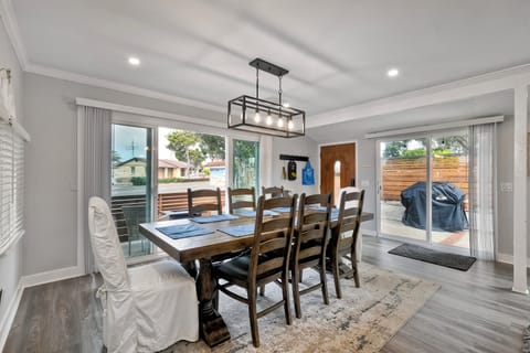 Indoor dining in 2BR unit