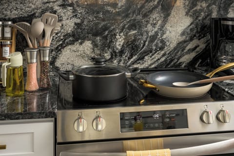 Cook like a pro with quality pots, pans, and everything you need right at your fingertips.