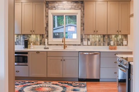 Plenty of countertop space to prep for whatever the occasion