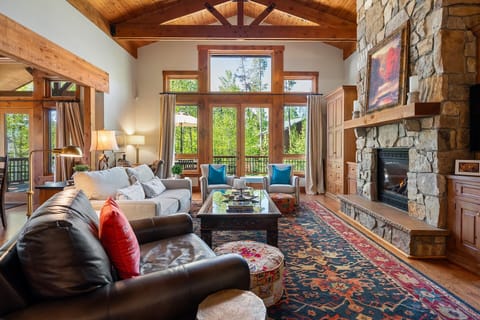 Welcome to The Owl's Nest