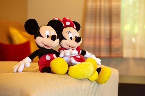 Units close to Disney!