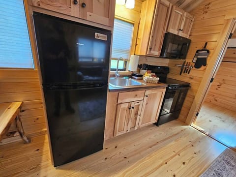 b599409c-178a-4d51-ad5a-59e7b2f201e5