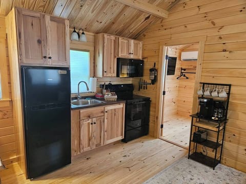 1131f868-ca03-4735-aef8-873b4d1eed7c