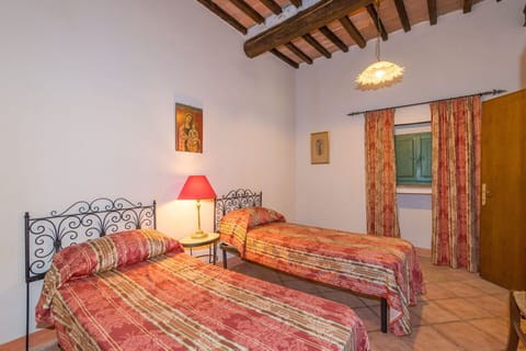 Autumn, Bedroom, Spring, Summer